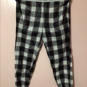 Victoria secret pajama bottoms, size Large